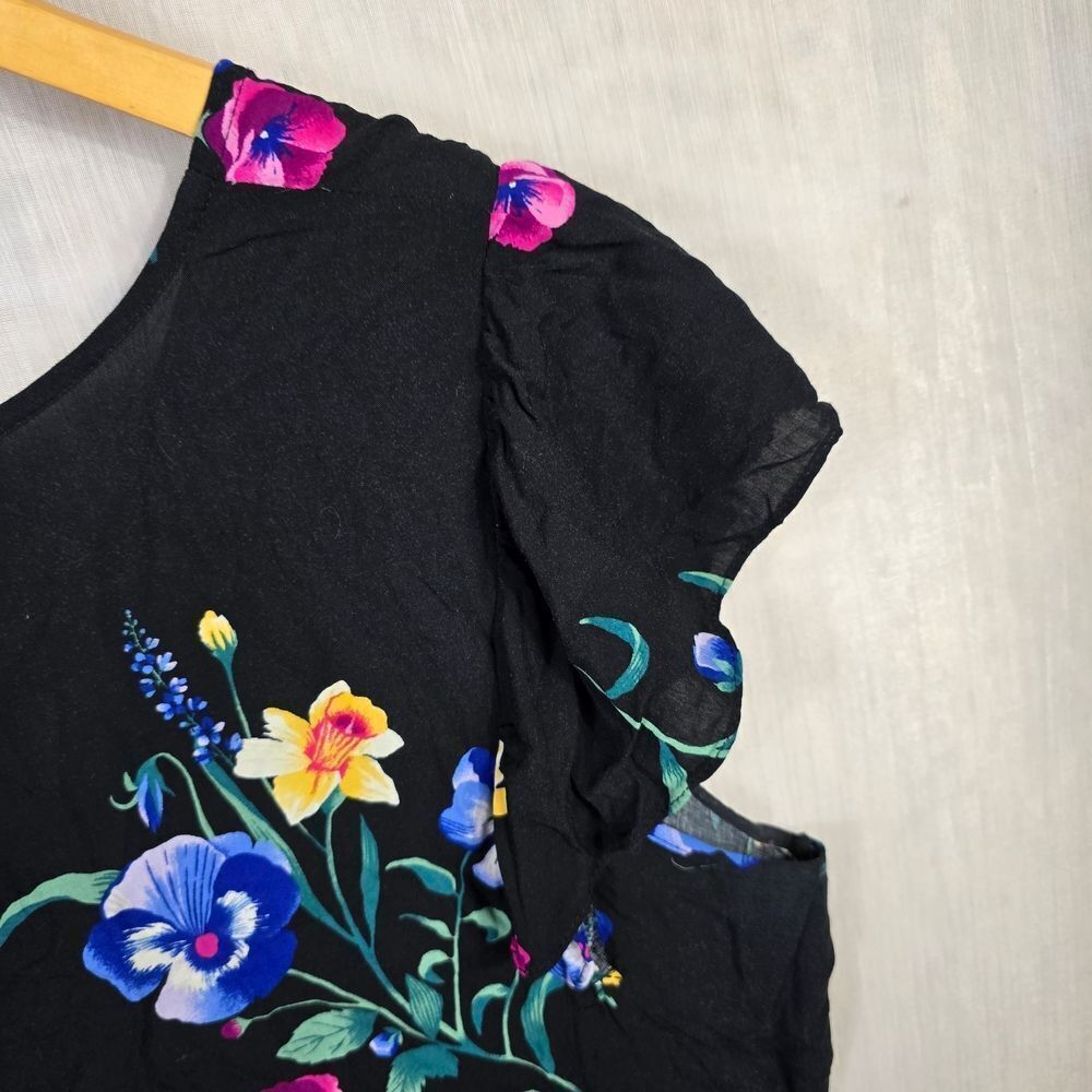 Old Navy Black Floral Blouse - Picture 8 of 8